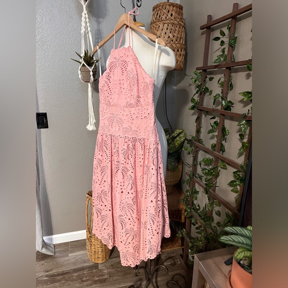 ▪️Farm Rio Palm Tree scalloped broderie anglaise cotton midi dress - Picture 7 of 14